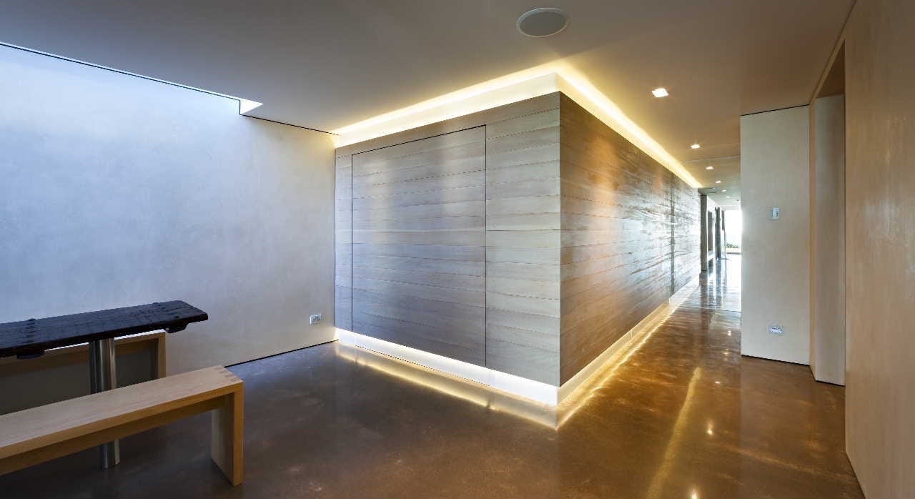 Concrete polishing for residential and commercial floors on the Sunshine Coast and Brisbane. - Honed & Polished Concrete meeting