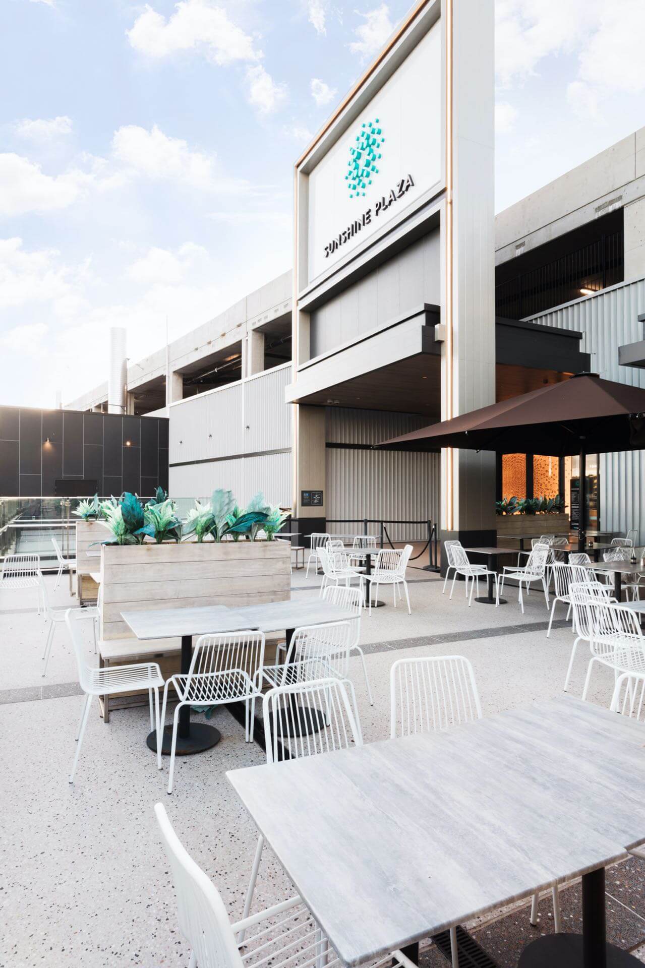 Concrete polishing for residential and commercial floors on the Sunshine Coast and Brisbane. - Honed & Polished Concrete